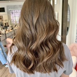 Glowout Blow Dry Bar