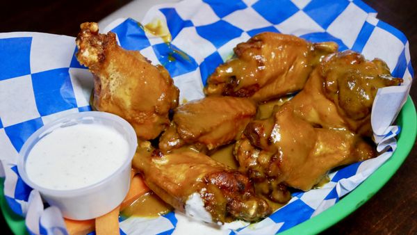 Shine Square Pub by null