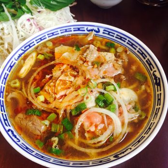 Pho Nam - a bowl of soup with shrimp and noodles - Vietnamese Near Me - Montreal, Quebec Pho Nam - a bowl of soup with shrimp and noodles - Vietnamese Near Me - Montreal, Quebec
