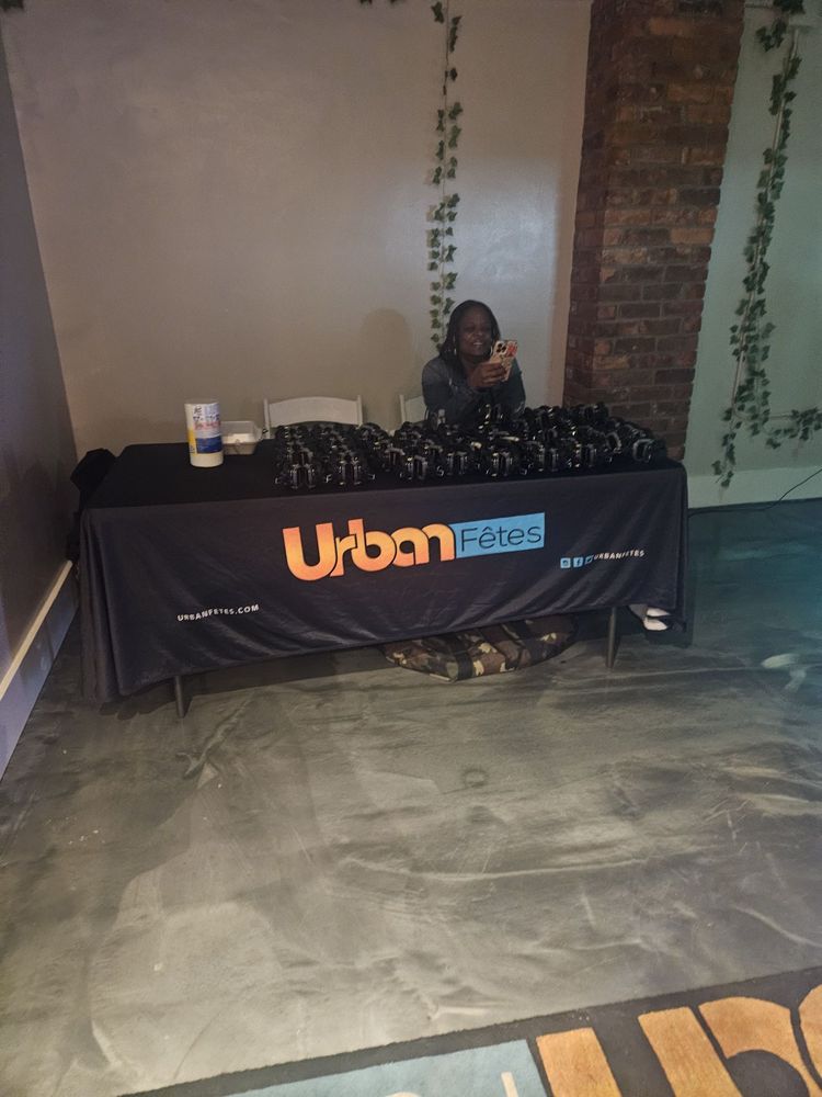 Urban Fêtes Detroit - wedding in Detroit, MI