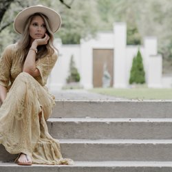 Posh Makeup & Photography
