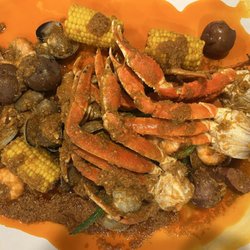 The Boiling Station - Combo 4 (4-6 Person)