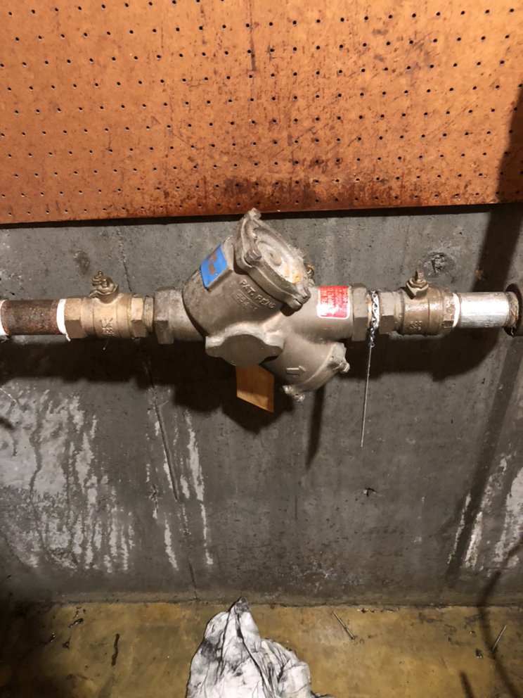 Slide of Baroumes Backflows