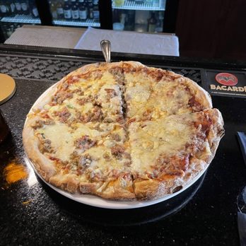 Positano Ristorante - 4 cheese pizza/ half sausage - Italian Near Me - Oakbrook Terrace, Illinois
