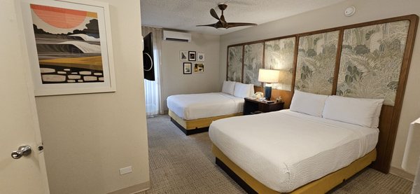 White Sands Hotel by null