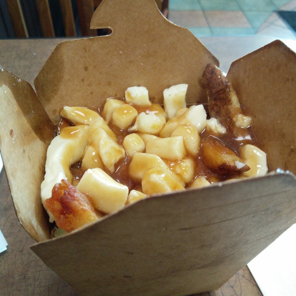 Phil Original Poutine (cheese curds galore!)