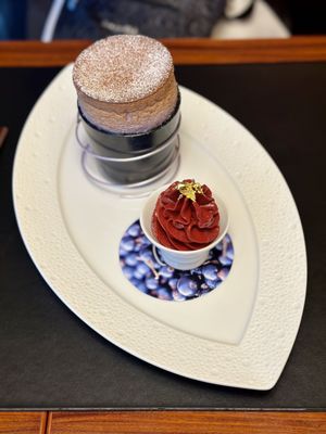 L'Atelier de Joel Robuchon Roppongi Hills Restaurant by null