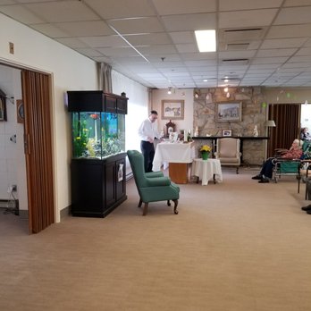 Saint-Brigid's Home - Social room - Medical Centers Near Me - Quebec City, Quebec