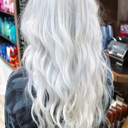 Matthew P. Urquizu | Stylist - Gorgeous White Blonde