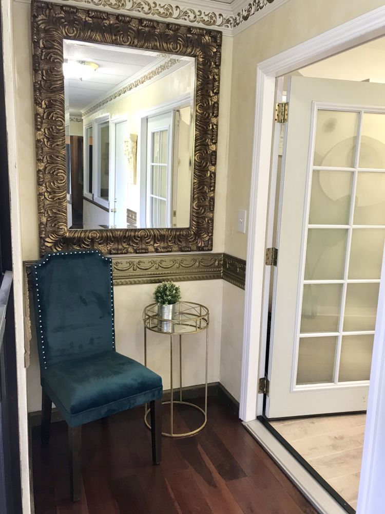 True Electrolysis Logo