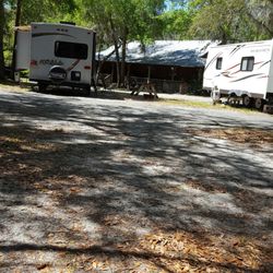 Country Oaks Campground