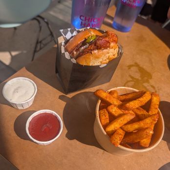 Chick & Hawk - Cocktail Bars Near Me - Encinitas, California