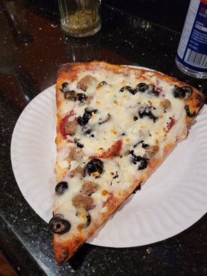 Mythic Pizza by null