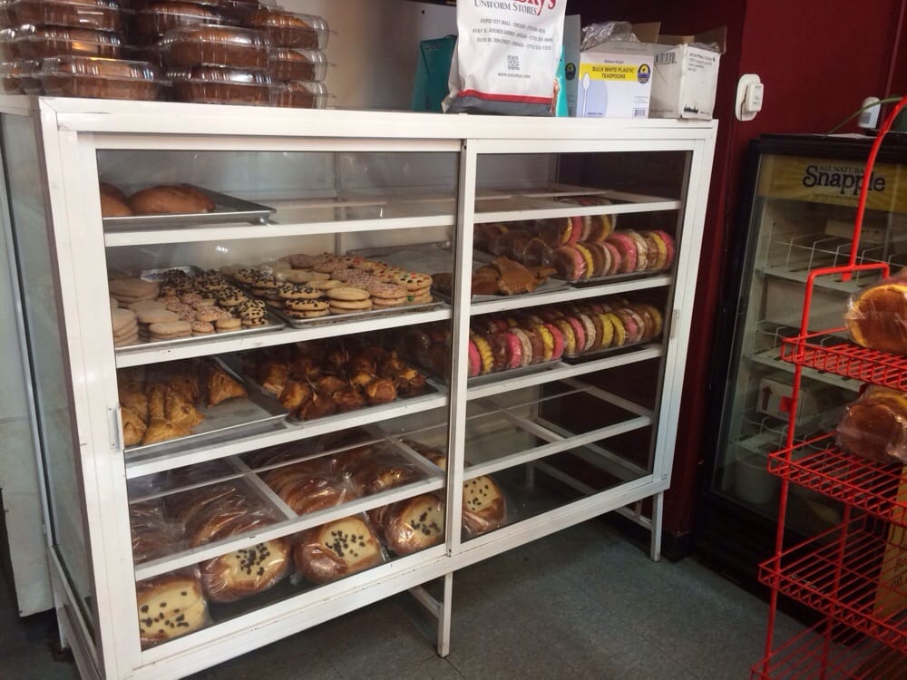 MAICOS BAKERY Updated September 2024 4242 S Archer, Chicago