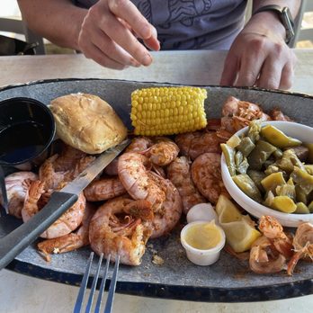 Bahama Bobs - Steamed Royal Red Shrimp, Corn, Potatoes, Green Beans and a biscuit with drawn butter. - Seafood Near Me - Gulf Shores, Alabama