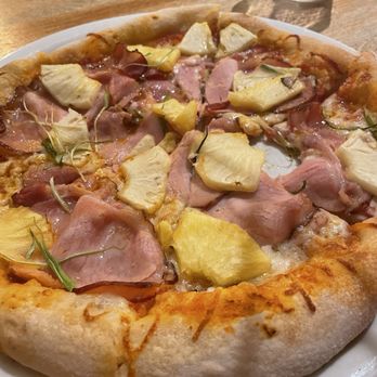 California Pizza Kitchen - Pizza Near Me - San Francisco, California