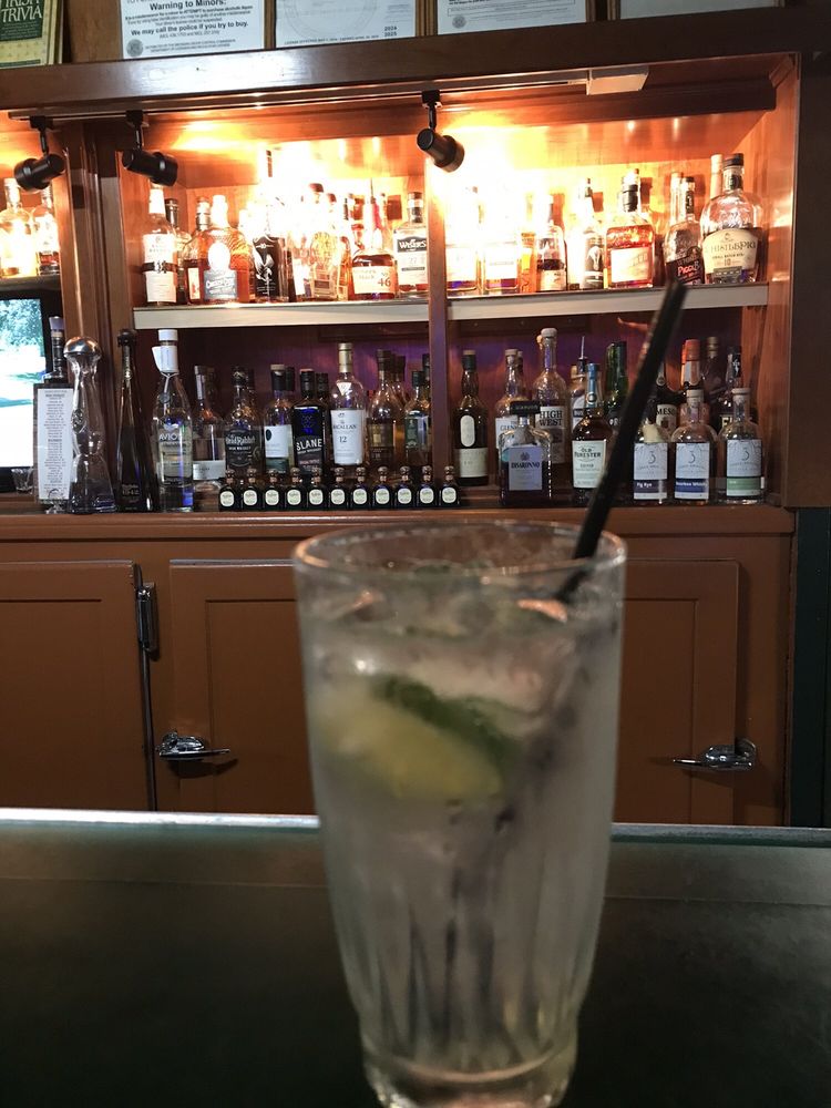 Social spots from Green Spot Pub