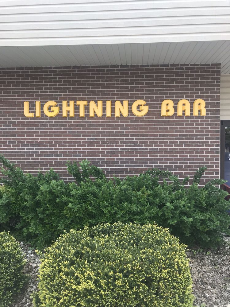 LIGHTNING BAR Updated September 2024 Alvarado, Minnesota