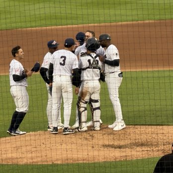 Ringside Lounge - Somerset Patriots - Sports Bars Near Me - Jersey City, New Jersey Ringside Lounge - Somerset Patriots - Sports Bars Near Me - Jersey City, New Jersey