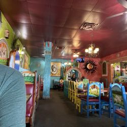 El Charro Viejo - Inside