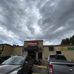 Pilot Flying J Truck Care Service Center - Exterior