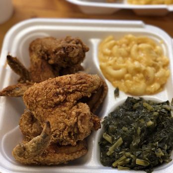 Carzell's KITCHEN - American Near Me - Powder Springs, Georgia