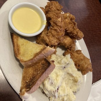 T-Roy's Restaurant - My wife's chicken tenders. Surprisingly good. - Seafood Near Me - Marion, South Carolina