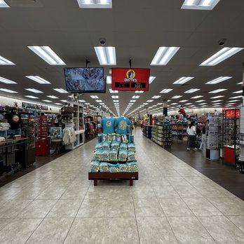 Buc-ee's - Gas Stations Near Me - Daytona Beach, Florida Buc-ee's - Gas Stations Near Me - Daytona Beach, Florida