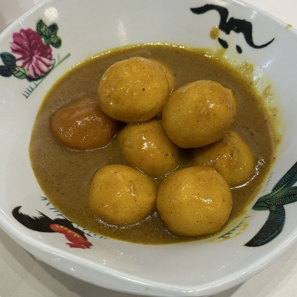 Millstone Rice Rolls - Curry Fish Balls - Cantonese Near Me - Richmond Hill, Ontario Millstone Rice Rolls - Curry Fish Balls - Cantonese Near Me - Richmond Hill, Ontario