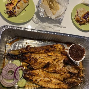 Coni'Seafood - Grilled fish 3kg / $40ish Fish taco 3 / ? - Seafood Near Me - Los Angeles, California