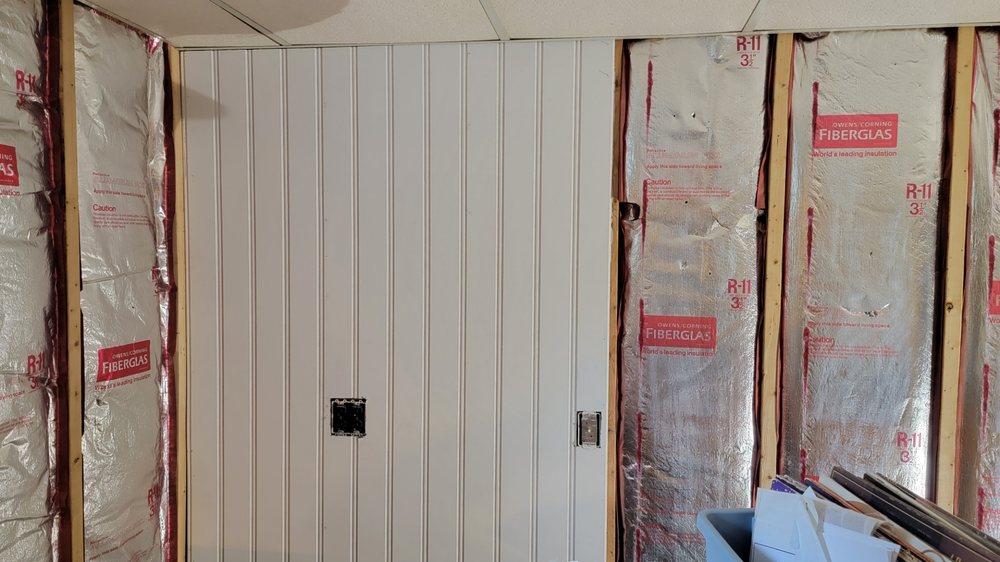 Slide of M & T Contracting