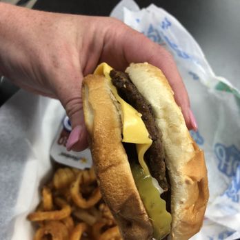Hardee's - double cheeseburger - Fast Food Near Me - Winchester, Kentucky