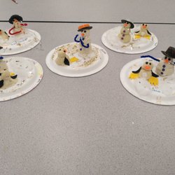 Pinnacle Learning - Making Christmas craft