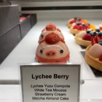 Bibble & Sip - Lychee Berry - Coffee & Tea Near Me - New York, New York Bibble & Sip - Lychee Berry - Coffee & Tea Near Me - New York, New York