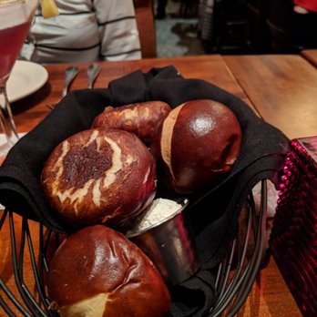 Weber Grill Restaurant - Pretzel rolls are great!! - Barbeque Near Me - Schaumburg, Illinois Weber Grill Restaurant - Pretzel rolls are great!! - Barbeque Near Me - Schaumburg, Illinois
