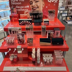 Shoppers Drug Mart - Shoppers Drug Mart - Beauty department