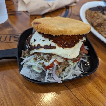 Mango's Grill - Arepa Grilled Meat - Venezuelan Near Me - Haltom City, Texas