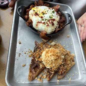 HunnyMilk - grahmcraker waffle, sunnyside pancakes - Breakfast & Brunch Near Me - Portland, Oregon HunnyMilk - grahmcraker waffle, sunnyside pancakes - Breakfast & Brunch Near Me - Portland, Oregon