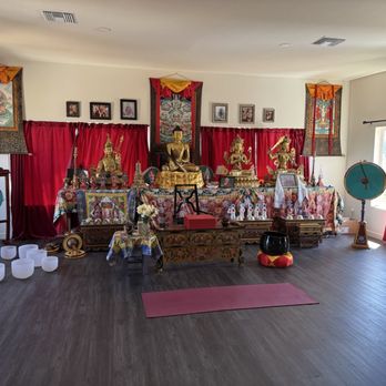 Quiet Mind Mountain Retreat - The temple where we had couples yoga - Day Spas Near Me - Julian, California Quiet Mind Mountain Retreat - The temple where we had couples yoga - Day Spas Near Me - Julian, California