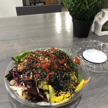 Pokemoto - Salmon poke with a variety of toppings! - Hawaiian Near Me - Middletown, Connecticut Pokemoto - Salmon poke with a variety of toppings! - Hawaiian Near Me - Middletown, Connecticut