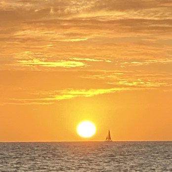 Oahu Catamarans - Boat Charters Near Me - Honolulu, Hawaii Oahu Catamarans - Boat Charters Near Me - Honolulu, Hawaii