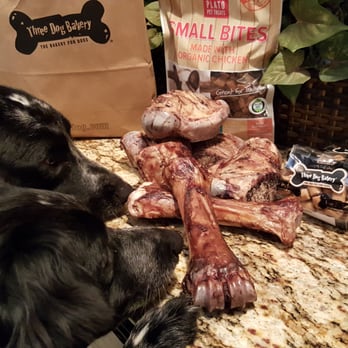 Three Dog Bakery - Peter Pan and Nana Darling with their fresh new treats! - Pet Stores Near Me - Fort Worth, Texas Three Dog Bakery - Peter Pan and Nana Darling with their fresh new treats! - Pet Stores Near Me - Fort Worth, Texas