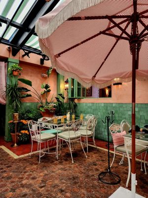 The Hideaway Beverly Hills by null