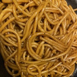 Nikki Asian Bistro - Lo Mein