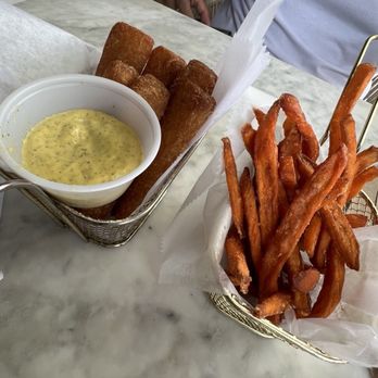 La Lima Sangucheria - Yuca and sweet potato fries - Sandwiches Near Me - Charlotte, North Carolina La Lima Sangucheria - Yuca and sweet potato fries - Sandwiches Near Me - Charlotte, North Carolina