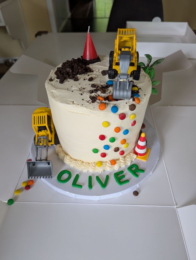 Lara's cakes and bakes