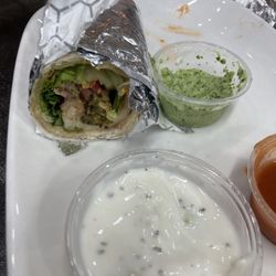 Maman Joon - Half a falafel pita, three sauces
