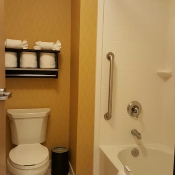 Hampton Inn & Suites Toledo/Westgate - Room 306 (suite) - Hotels Near Me - Toledo, Ohio Hampton Inn & Suites Toledo/Westgate - Room 306 (suite) - Hotels Near Me - Toledo, Ohio