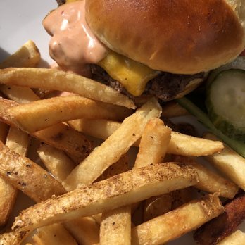 High Side Bar & Grill - Smash burger and fries - Wine Bars Near Me - Salida, Colorado High Side Bar & Grill - Smash burger and fries - Wine Bars Near Me - Salida, Colorado