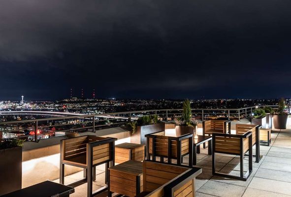 Graduate by Hilton Seattle by null